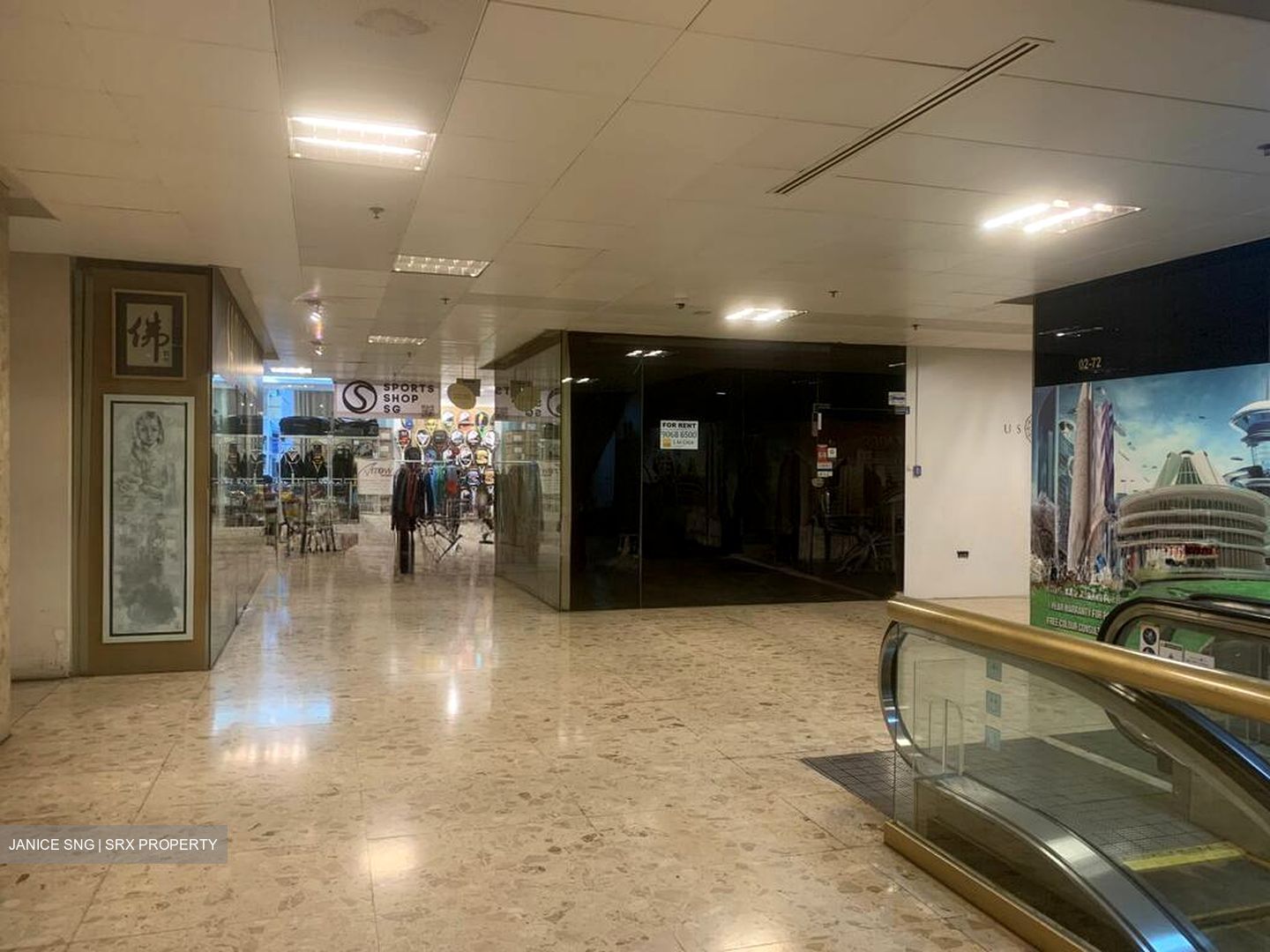 Concorde Shopping Centre (D3), Retail #597555531